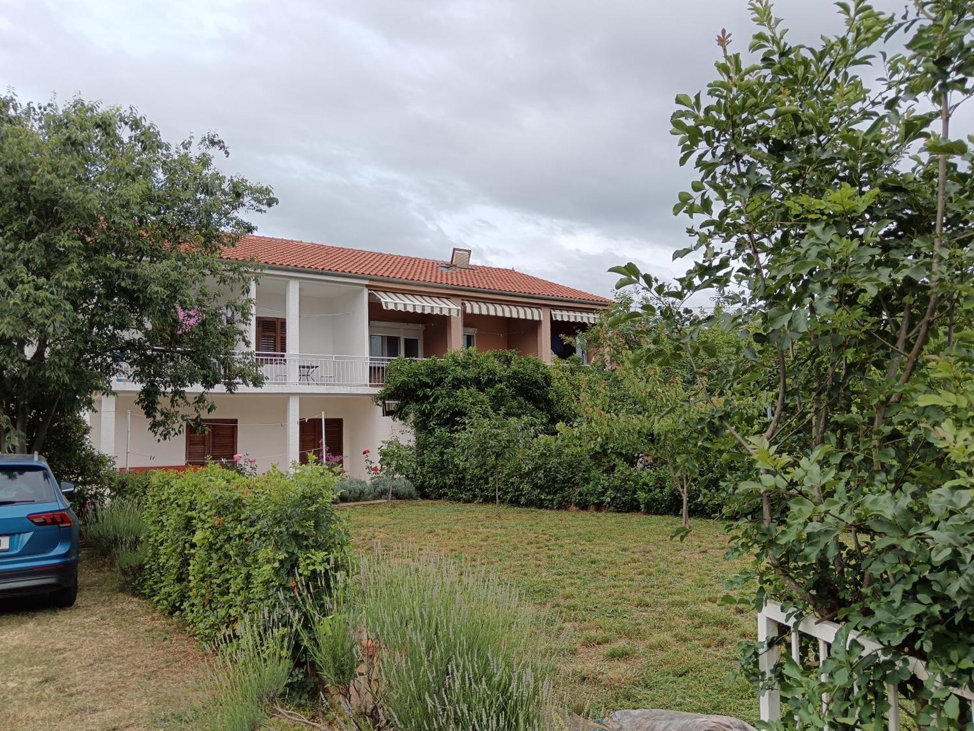 Apartments Lana Starigrad Paklenica Exterior photo